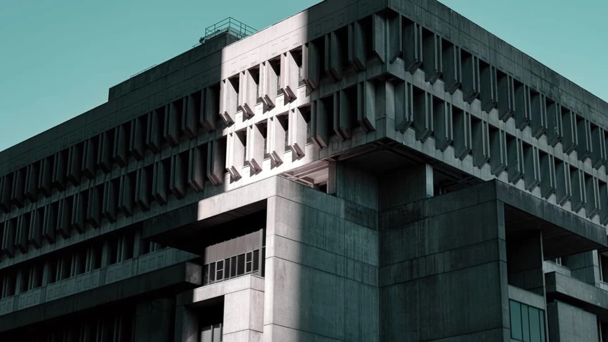 SAMA revoca la licencia de cambio en medio del escrutinio regulatorio Qué significa esto para el cumplimiento