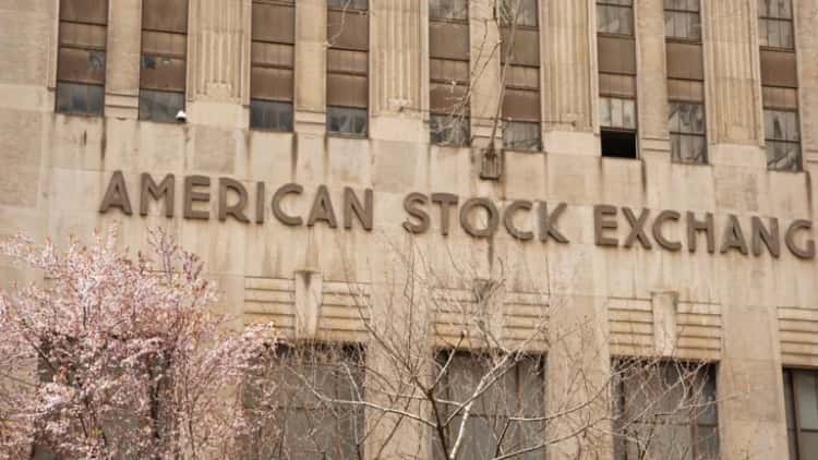 Tokenized Stocks Must Compete as Perps Clear $39B in 30 Days