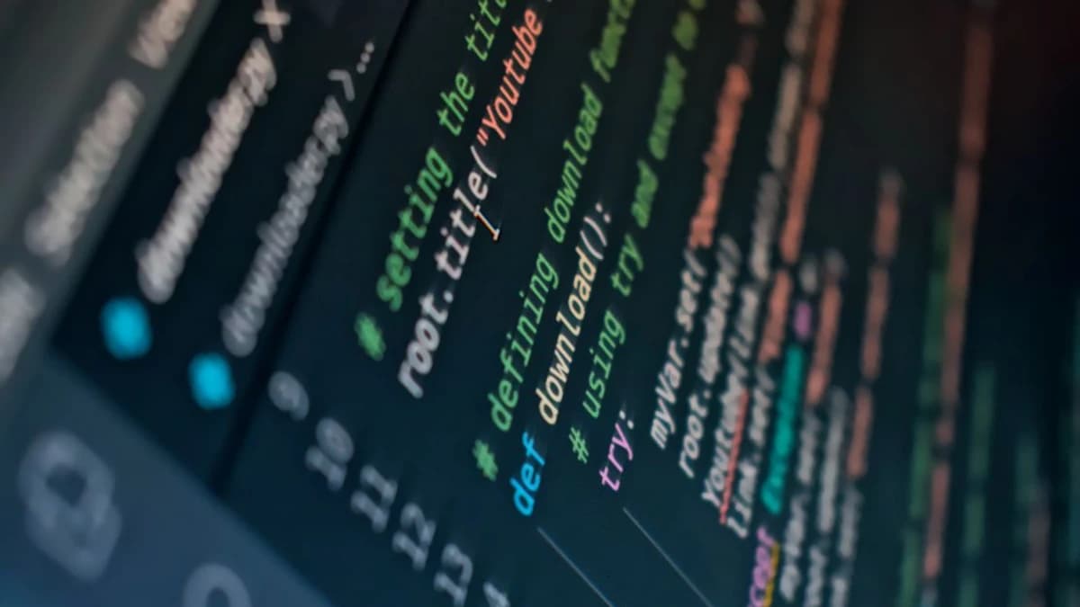 Decrypt Media Highlights Aave Token Potential — Here’s Why It Matters