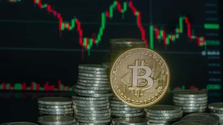 Ethereum Transfers 23,408 ETH to Unknown Wallet, Sparking