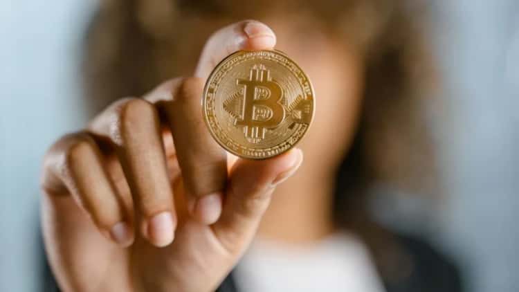 Brian Armstrong Proclaims On-Chain Reputation Will Replace