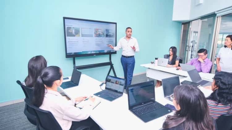 Nu Launches in U.S. with USDC/EURC Accounts, Reports