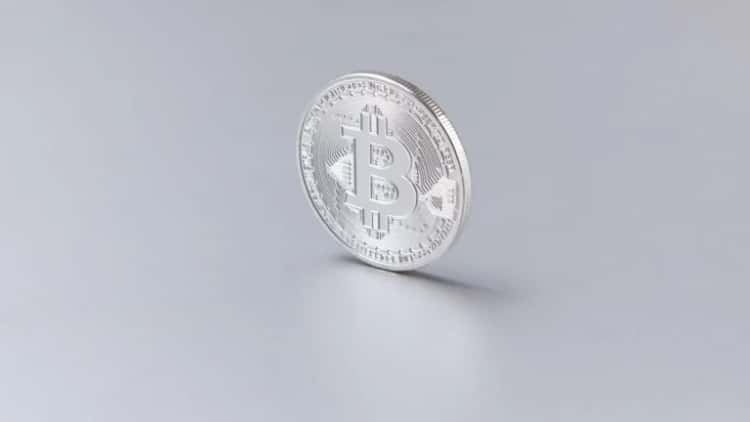 Bitcoin Surpasses $85,000 as $433M Enters US Spot ETFs