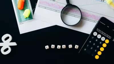 CryptoQuant รายงานว่าความสนใจเปิดของ XRP ต่อ Binance ลดลง ความหมายสําหรับนักเทรด