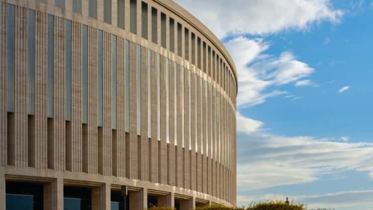 Clarity Act Sparks Debate on Crypto Integration Within