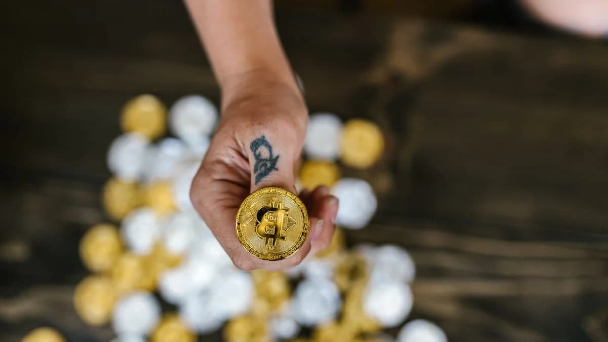 Why Whales Are Accumulating Ethereum Amid Market Trends