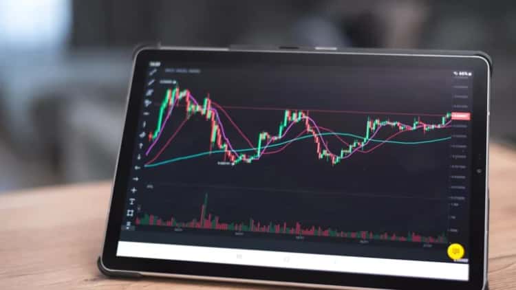 Le volume des transactions de stablecoins Ethereum explose alors que le marché évolue