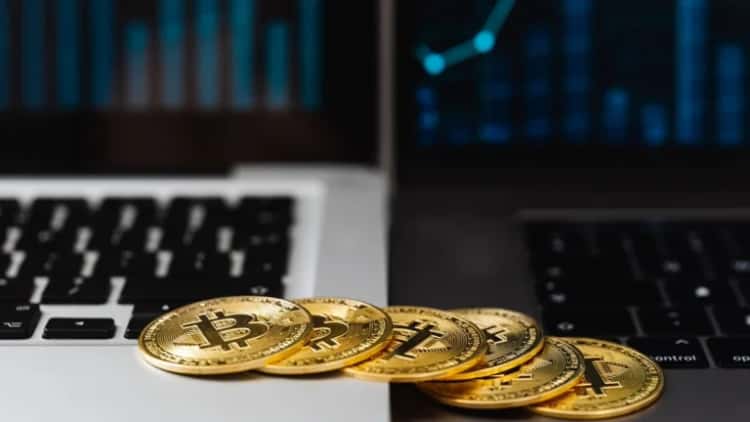 Crypto ETF Interest Surges Amid Broader Market Mix