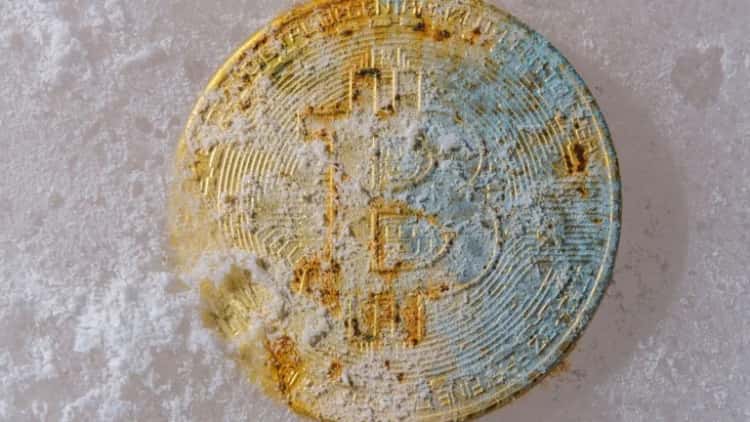 Crypto Market Faces Turbulence as Traders Seek Tactical