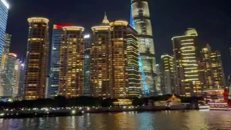 Solana Foundation Reveals New Shanghai Office and Skyline Ads